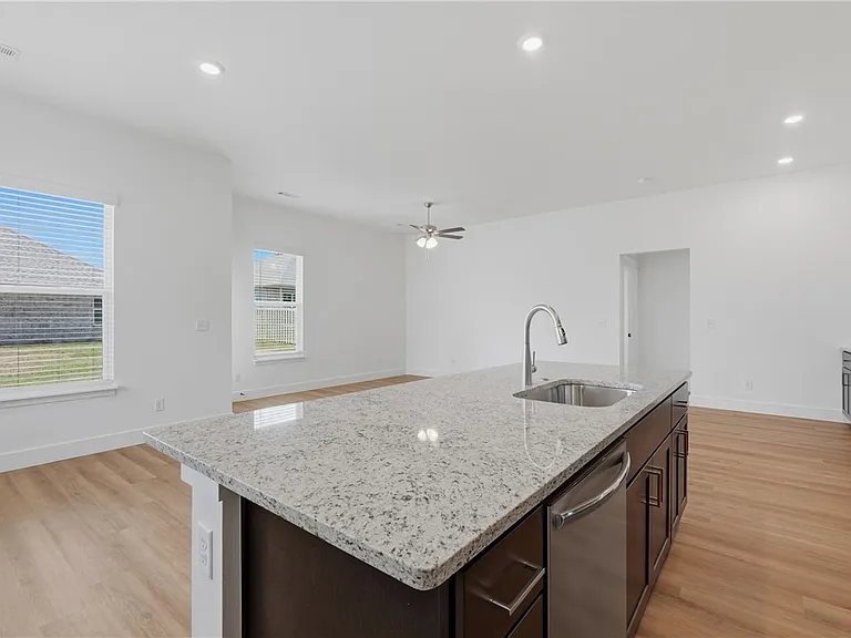 5109 Vista Ave — Photo 13