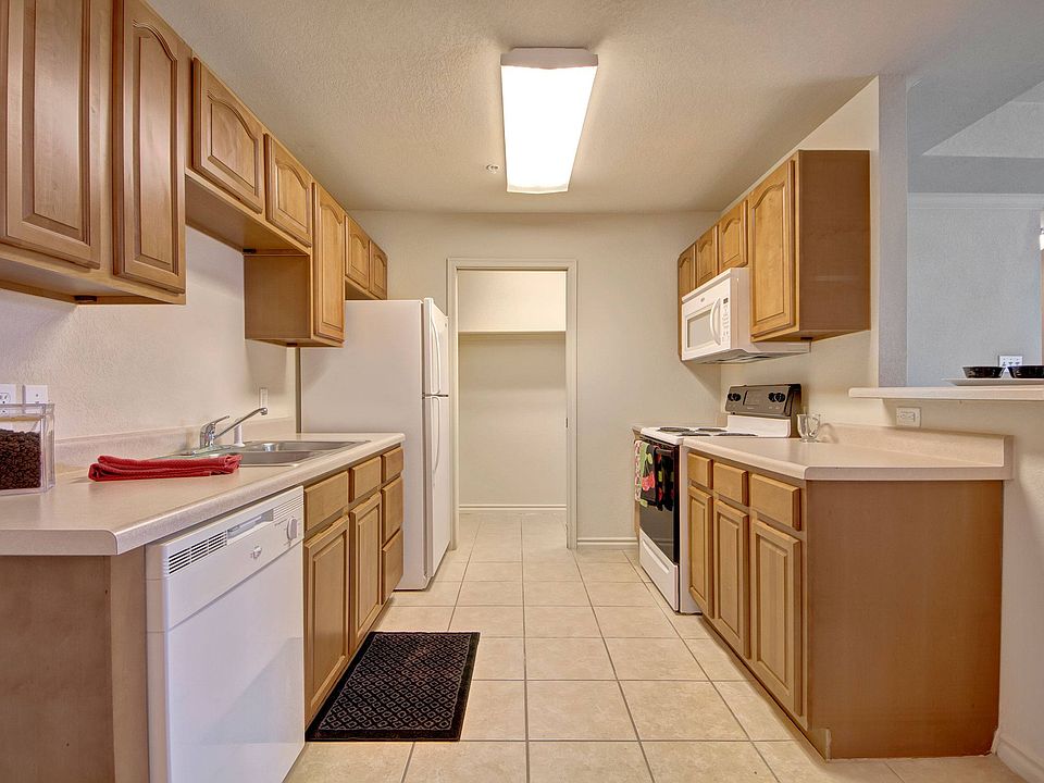 An open kitchen with easy access to the dining area