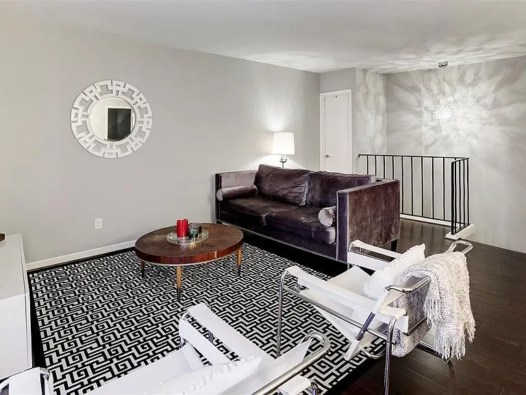 3401 Timmons Ln #26 — Photo 2