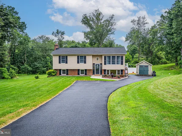 10318 Globe Ct, Ellicott City, MD 21042