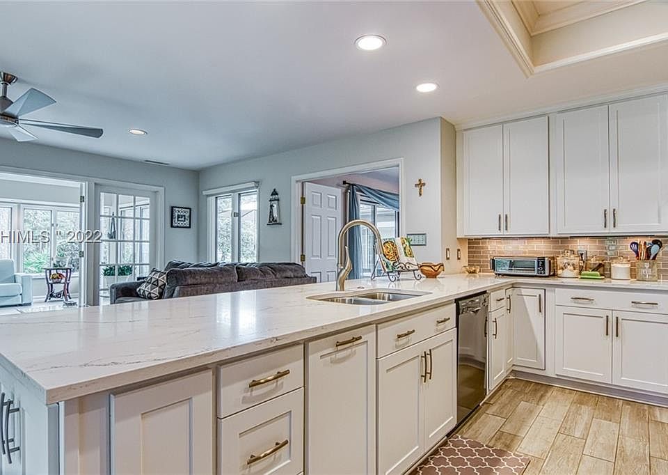 1st image of 63 Big Woods Dr