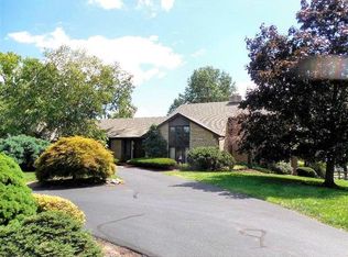 5625 Cleves Warsaw Rd, Cincinnati, OH 45238