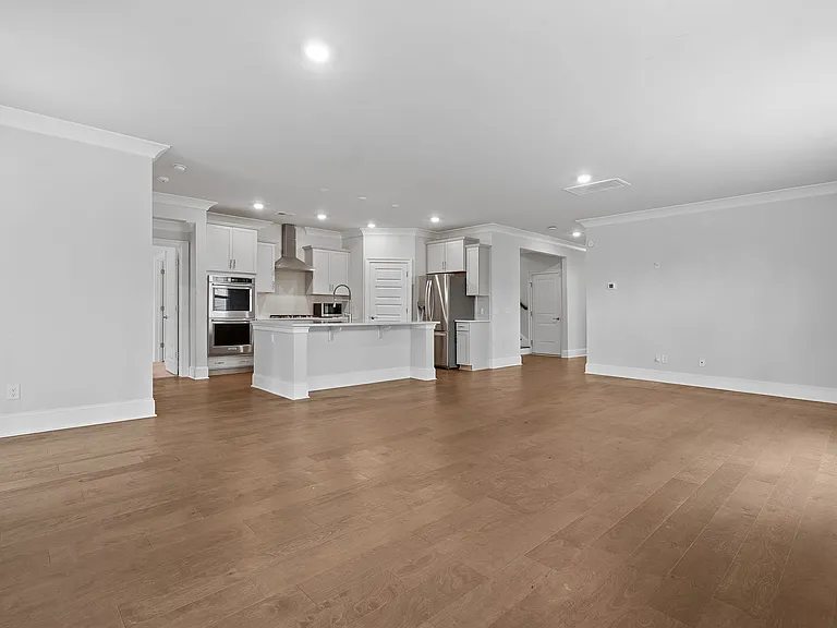 602 Chigwell Springs Ln — Photo 13