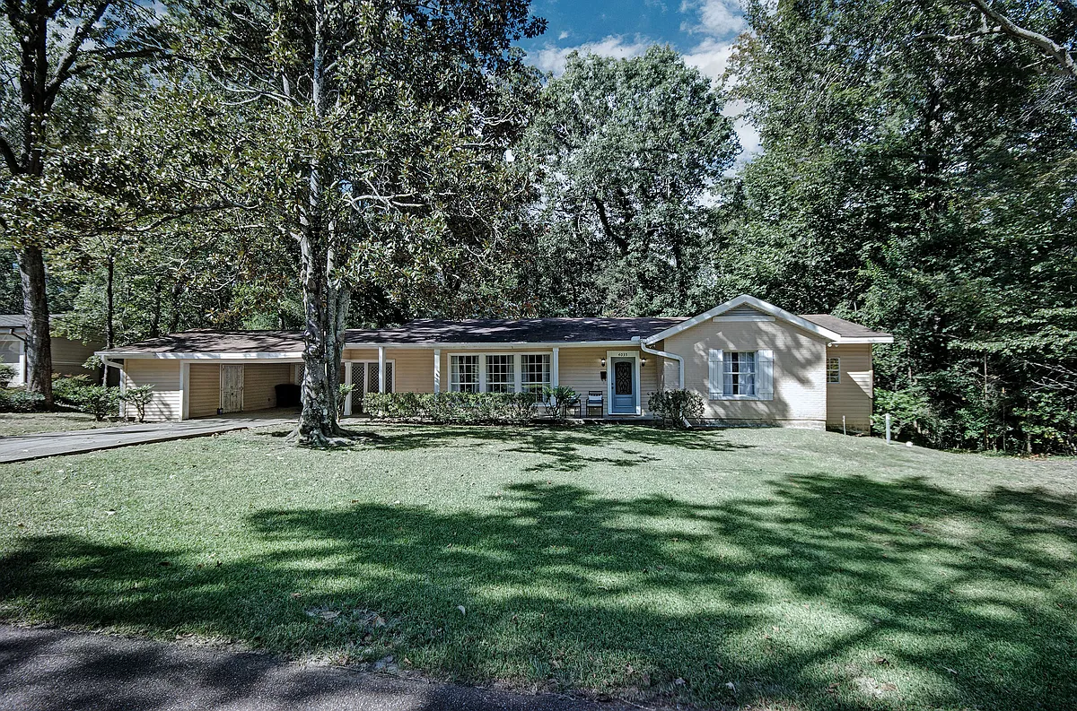 Building Photo - 4035 Old Canton Ln