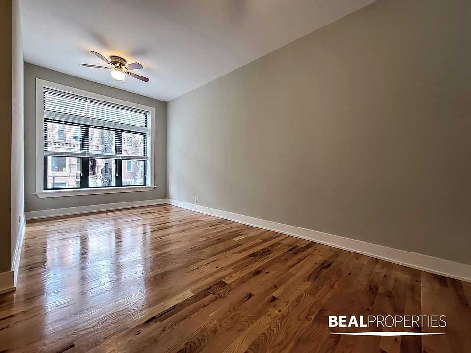 1st image of 627 W Oakdale Ave #10