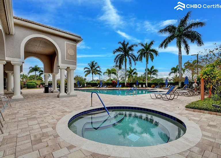 11618 Manatee Bay Ln — Photo 11