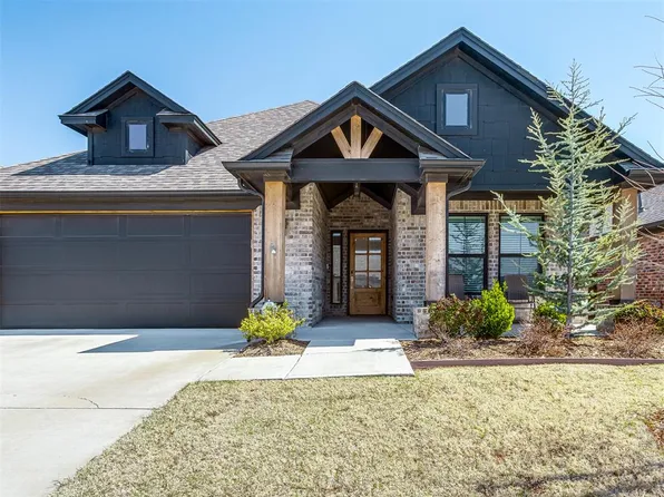 204 Ivory Dr, Yukon, OK 73099