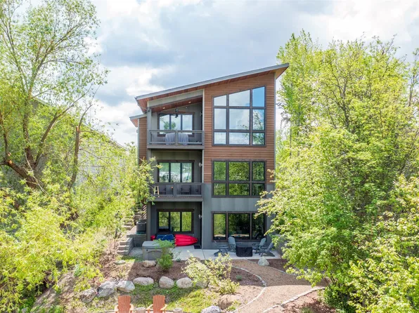 52 W 2nd St #C, Whitefish, MT 59937