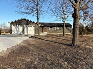 31179 Metcalf Rd, Louisburg, KS 66053