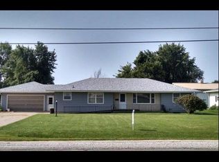 1920 6th Ave, Grinnell, IA 50112