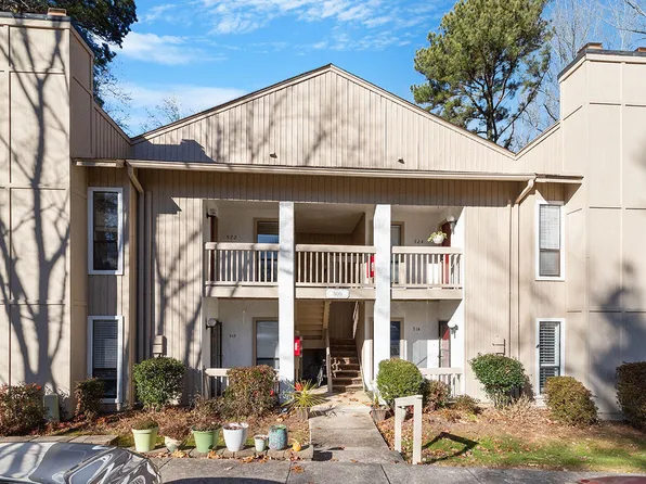 514 New Kent Pl, Cary, NC 27511