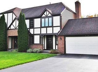 111 Stuyvesant Rd, Pittsford, NY 14534