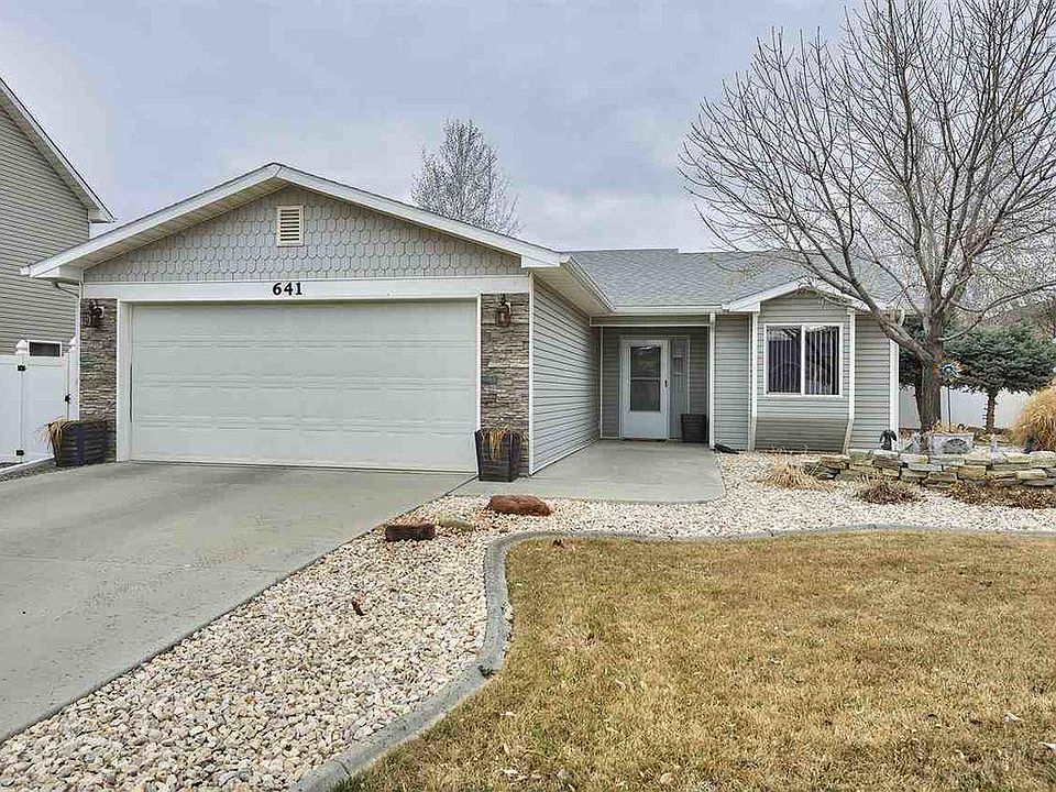 1st image of 641 Mount Julian Dr