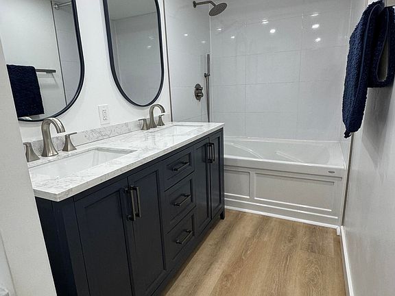 4th image of 9355 SW 8th St APT 310