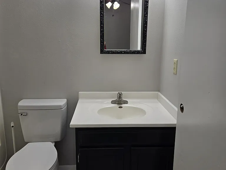 703 Audubon Dr #14 — Photo 2