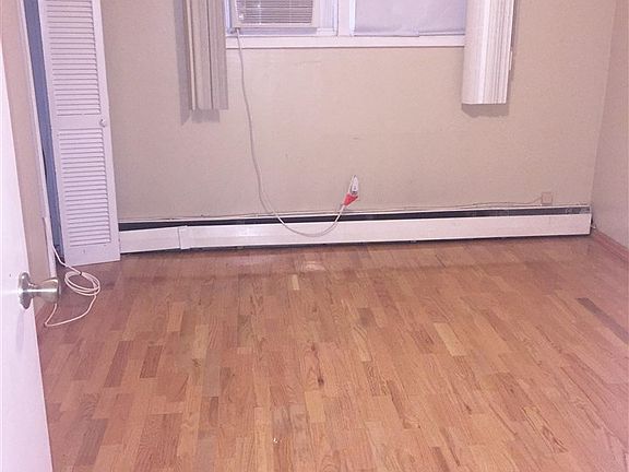 4th image of 6112 Jefferson St