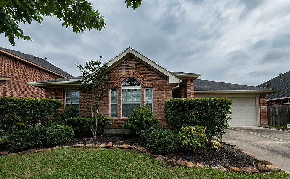 1st image of 7507 Stone Arbor Ln