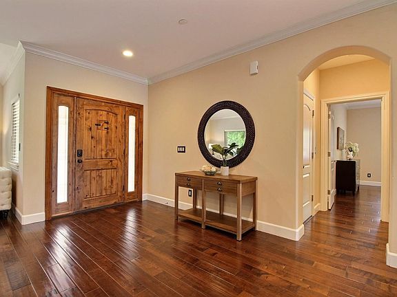 4th image of 17265 Wedgewood Ave