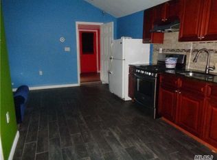 56 Pulaski Rd, Kings Park, NY 11754