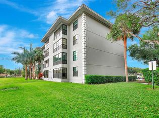 Whitehall, Davie, FL 33324