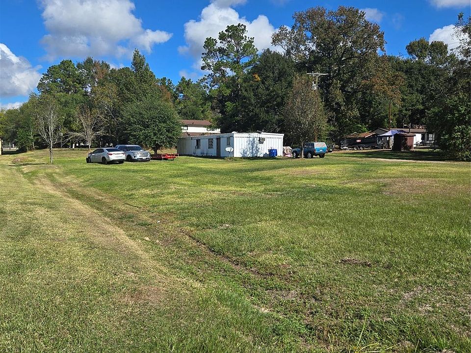 1st image of Queens Row