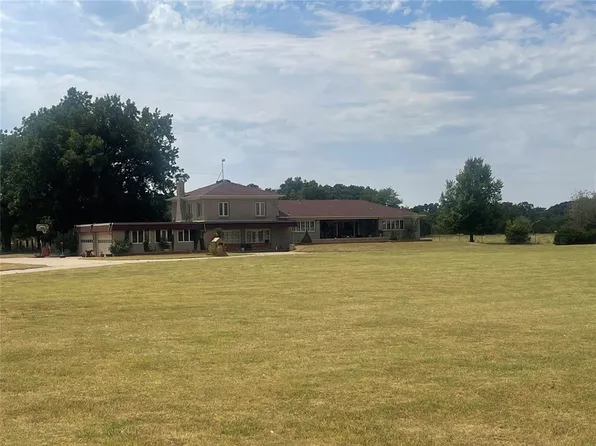 22744 Route 66 N, Clinton, OK 73601