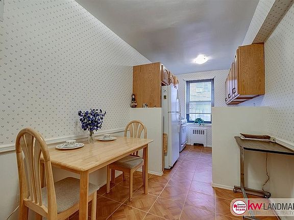 3rd image of 32-20 89th St #E409