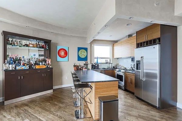 Sold by Century 21 Unique Realty | media 12