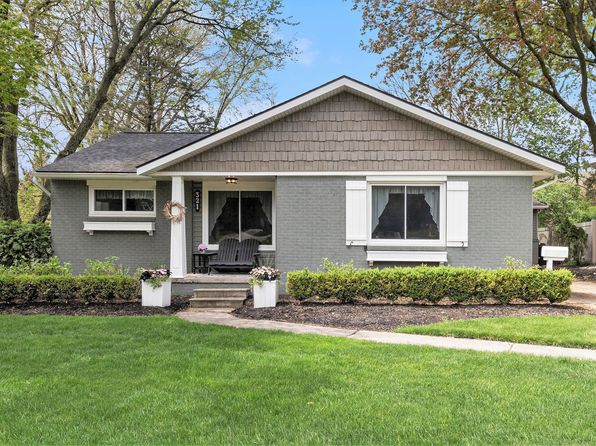 321 Bennett St, Milford, MI 48381