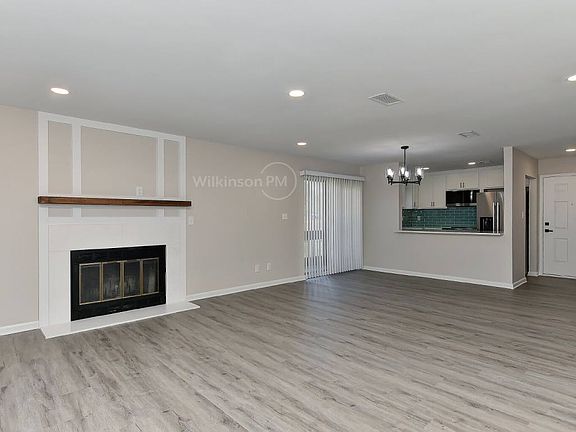 5th image of 712 Mallard Head Ln