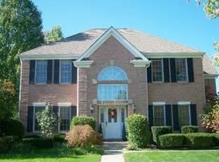 2406 Silveridge Trl, Westlake, OH