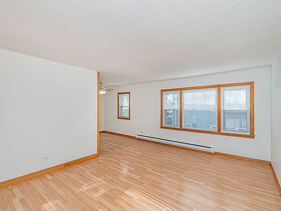 5th image of 9439 Kelvin Ln APT 3114