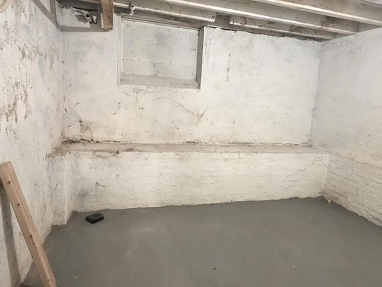 6233 Chew Ave — Photo 23