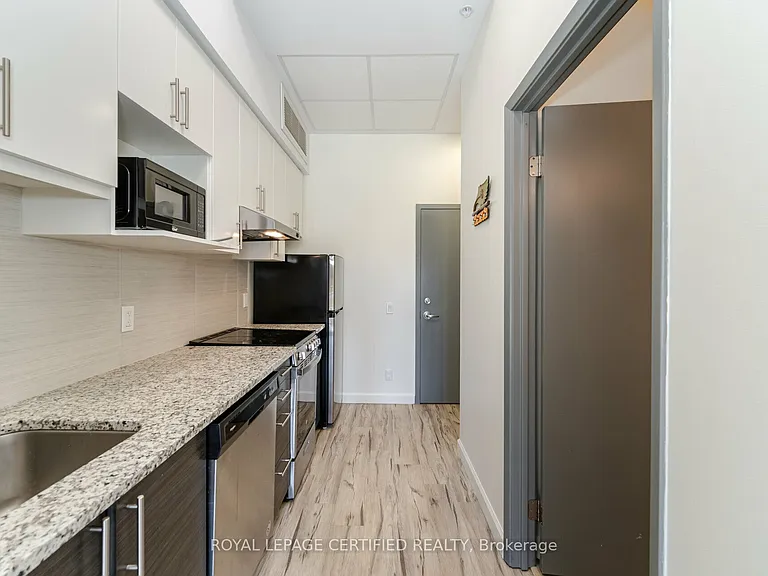 77 Leland St #108 — Photo 8