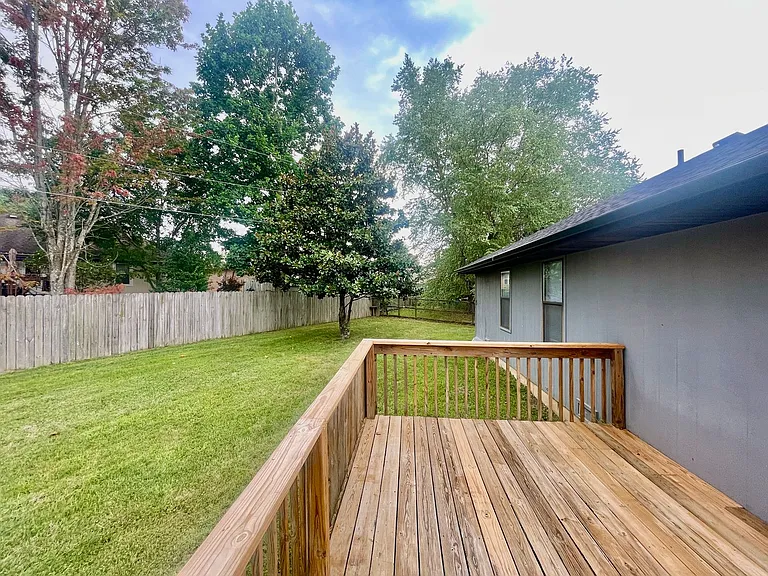 616 E Barbara Ct — Photo 27