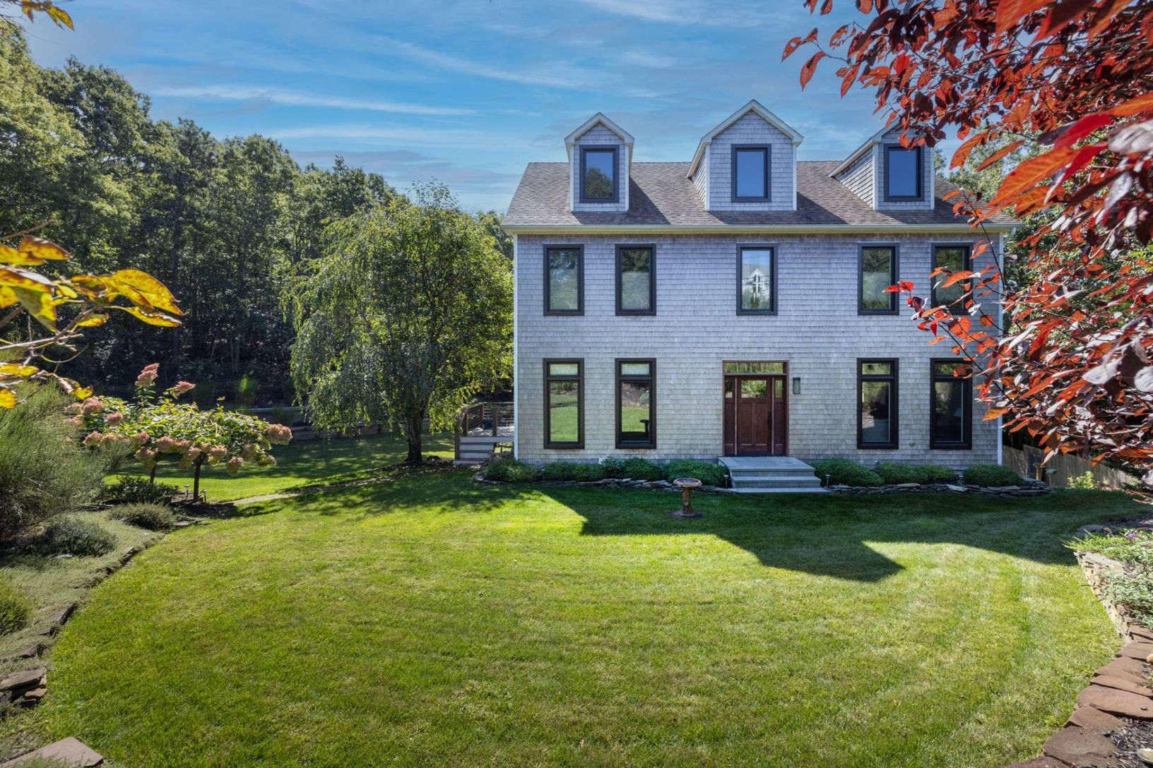  Wonderful curb appeal