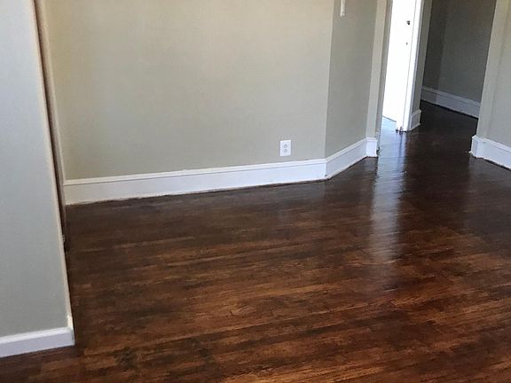 4th image of 7037 Ogontz Ave #2