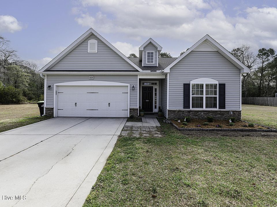 1st image of 604 Mayapple Lane