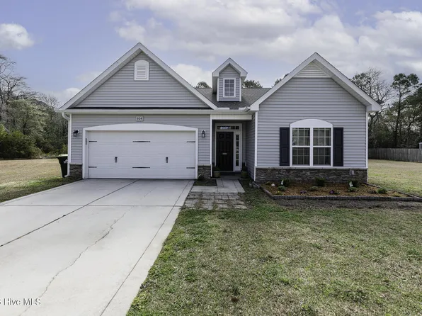 604 Mayapple Lane, Hubert, NC 28539