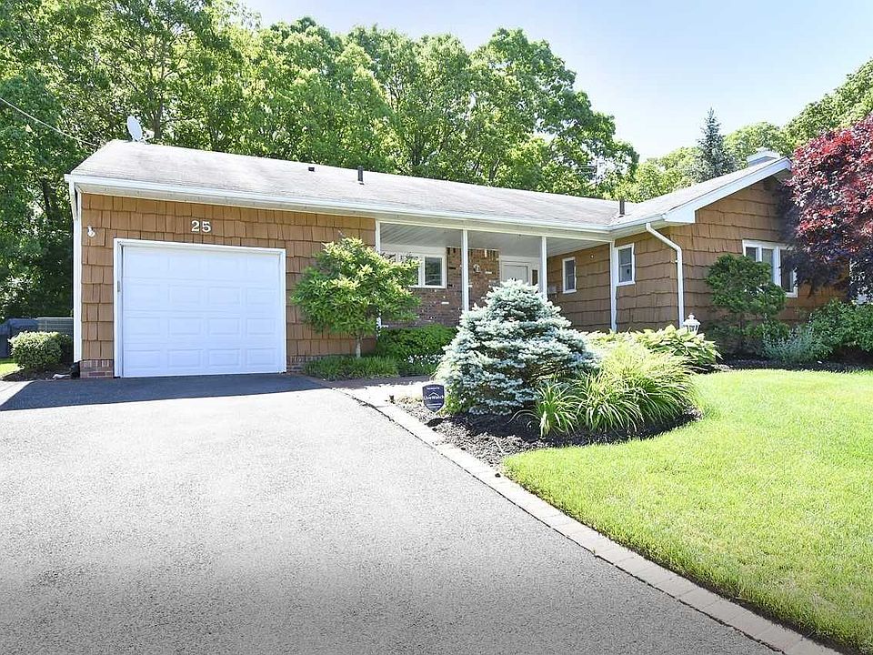 1st image of 25 Kingswood Dr