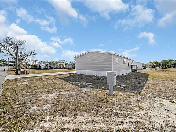 3rd image of 864 Yacht Club Way NW
