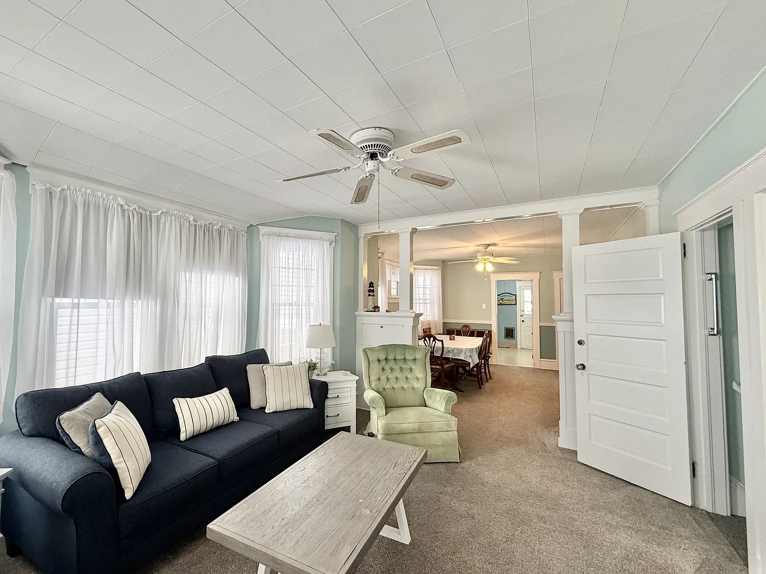 3 bed, 1300 sqft, $1,650 — Photo 3