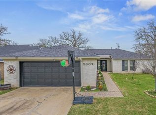 2807 Celinda Cir, College Station, TX 77845