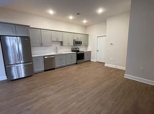 268 Washington St APT 213, East Stroudsburg, PA 18301