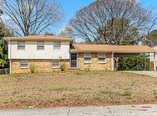 5789 Northfield Dr, Ellenwood, GA 30294