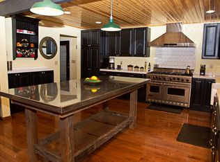 3708 Ghost Hollow Rd, Quincy, IL 62305