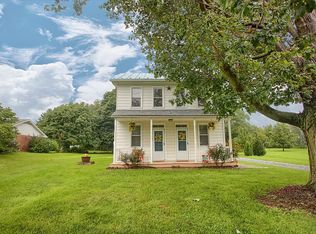 8978 Jonestown Rd, Grantville, PA 17028