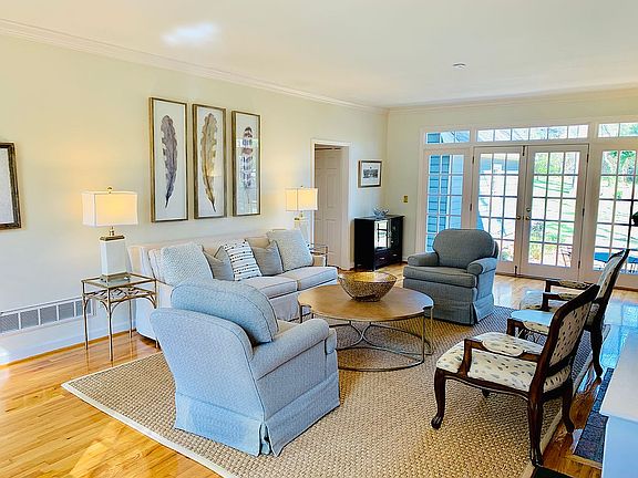 Lots of natural light