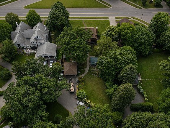 4th image of 413 S Garfield Ave