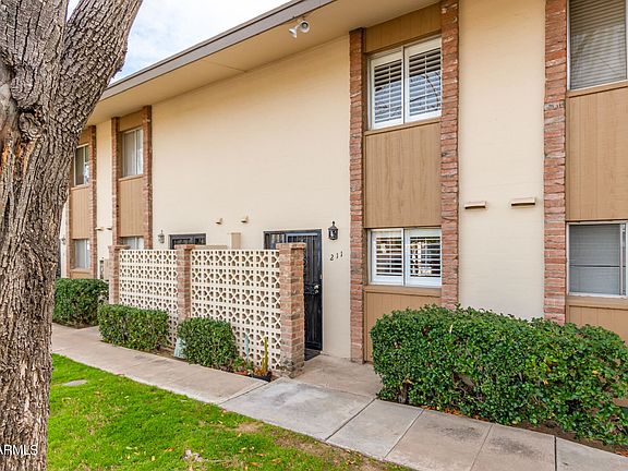 2nd image of 4701 N 68th St Unit 211